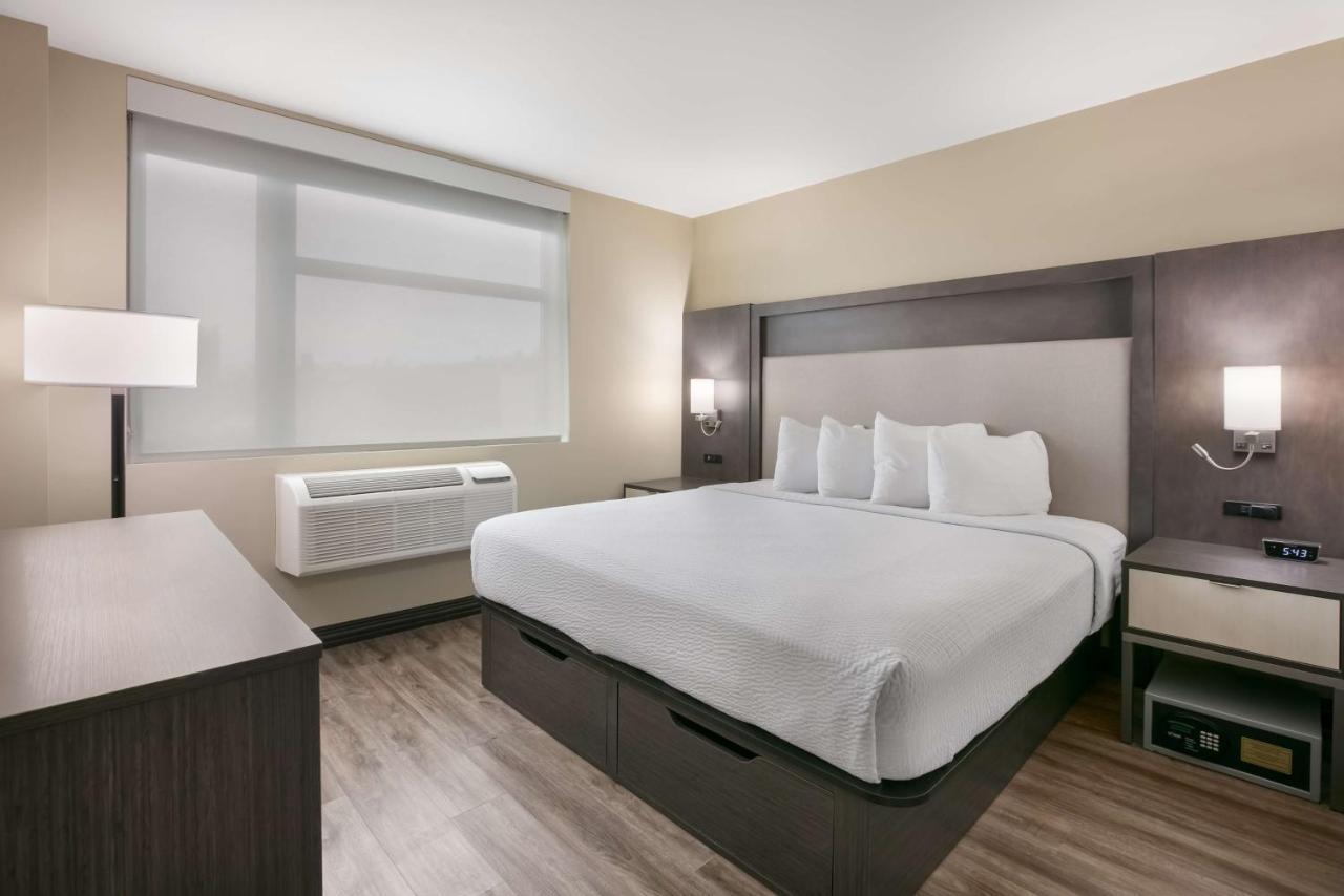 Best Western Plus Executive Residency Bronx New York Eksteriør billede