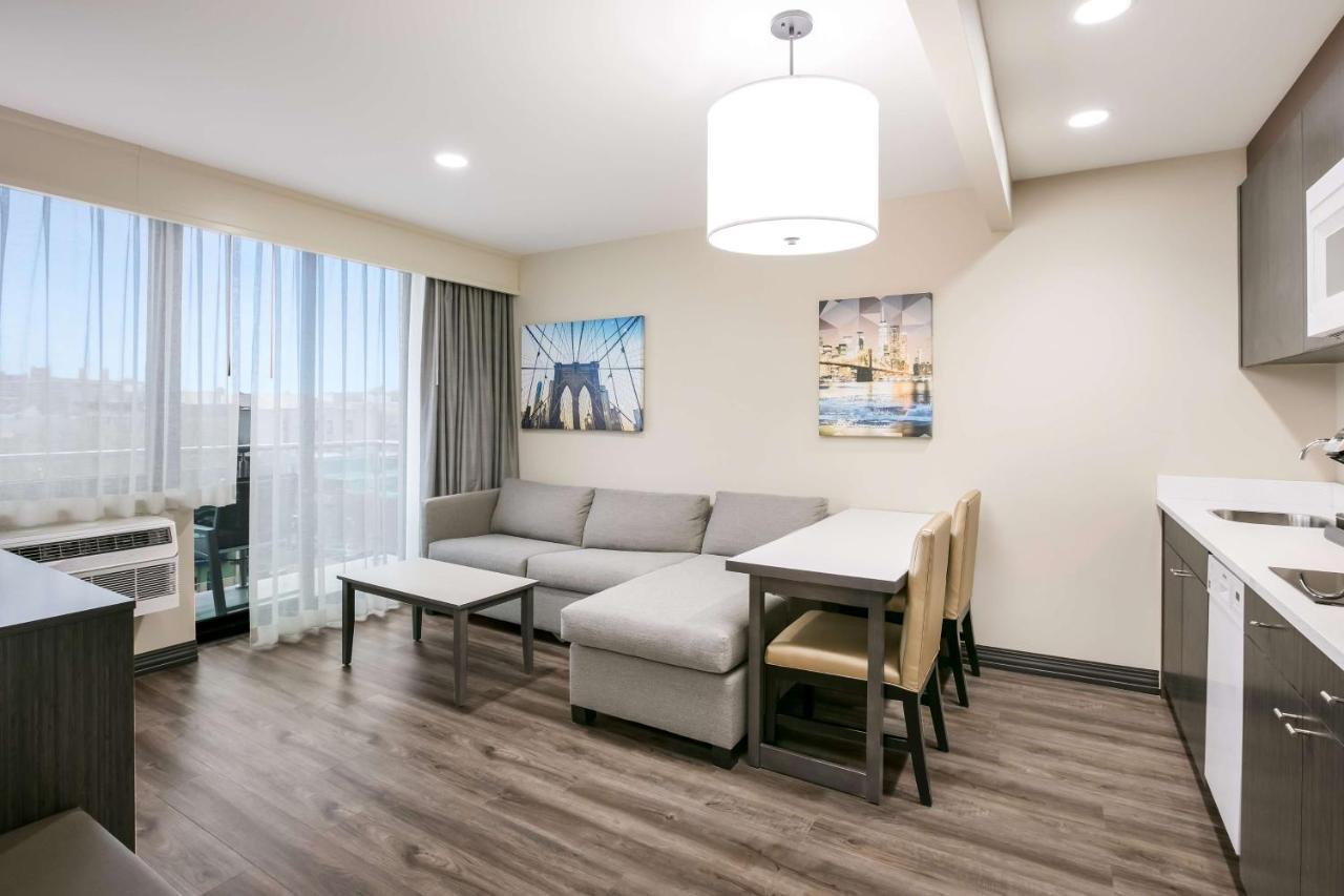 Best Western Plus Executive Residency Bronx New York Eksteriør billede